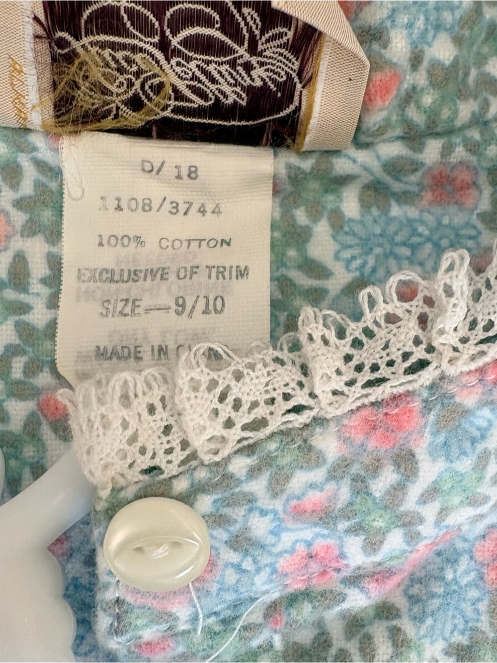 Vintage NWT Floral Nightgown in Light Blue and Pink - Picture 14 of 16